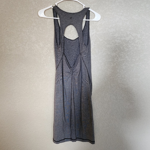 Lululemon Go for it dress size Small - Picture 3 of 6
